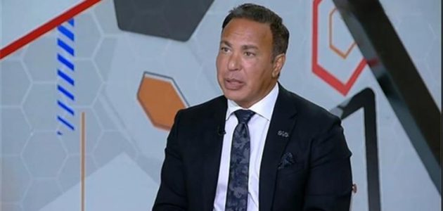 أيمن يونس يشيد بـ مهاجم الزمالك أمام البنك الأهلي وينتقد مدحت عبد الهادي: تغييراته غير إيجابية