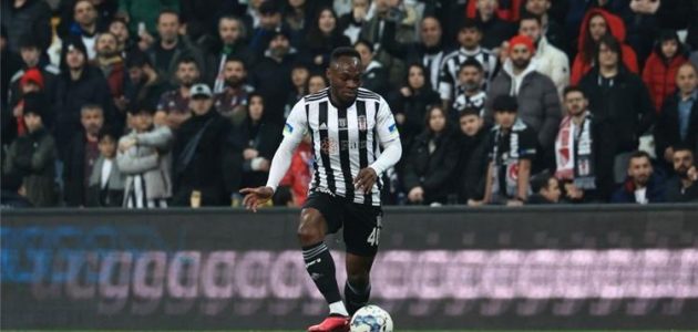 وكيل موليكا لـ بطولات: لن نتفاوض مع الأهلي مجددًا.. هناك شخص يسيء لنا بتصرفاته