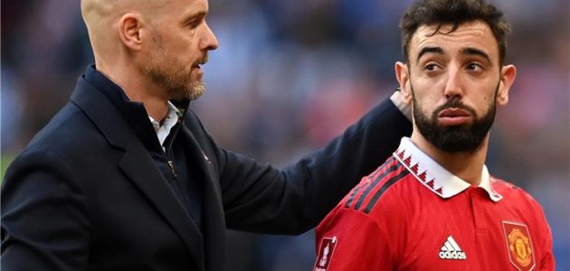 تين هاج يثير التكهنات بشأن مشاركة برونو فرنانديز أمام توتنهام